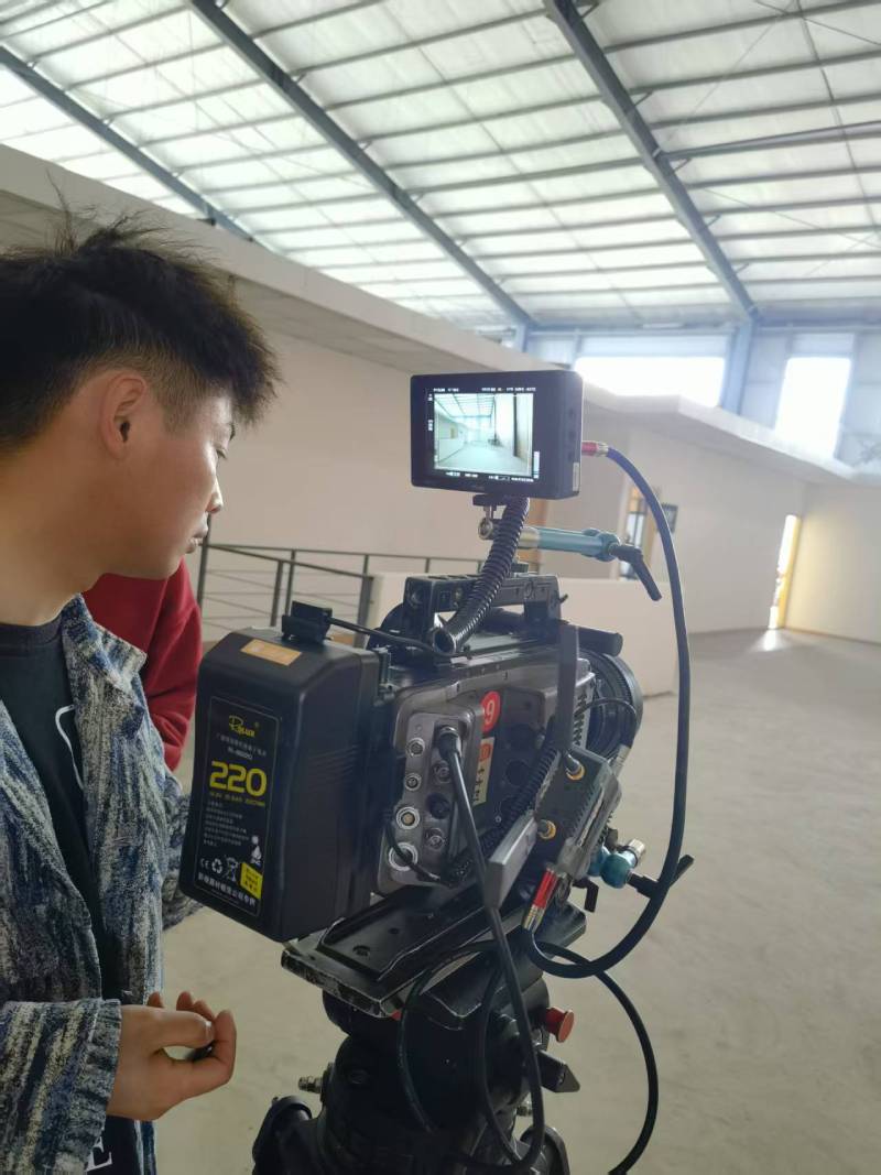 创新驱动，智领未来——海晏县TVC与广告片拍摄制作的创新实践